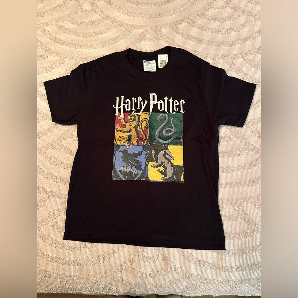 Harry Potter youth size XS brand new t-shirt